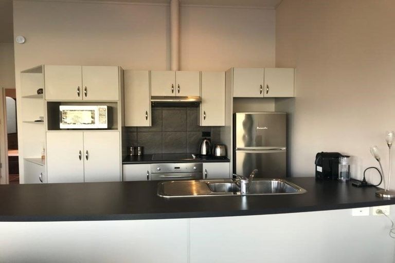 Photo of property in Elkridge Apartments, 14/64 Marina Drive, Frankton, Queenstown, 9300