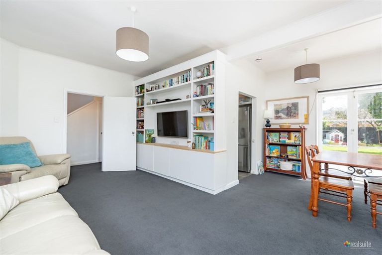 Photo of property in 55 Oxford Terrace, Epuni, Lower Hutt, 5011