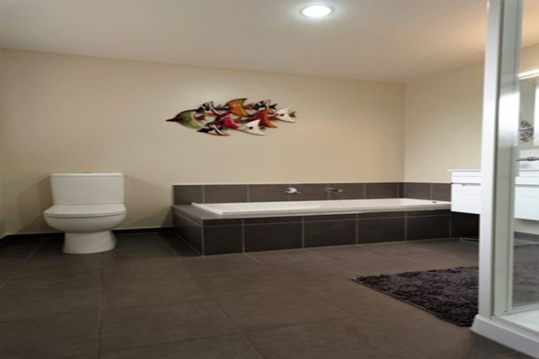 Photo of property in 3a Annies Lane, Aidanfield, Christchurch, 8025