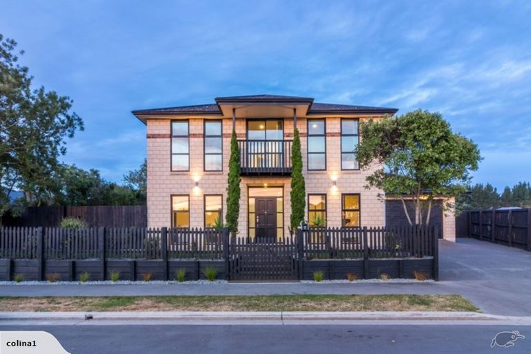 Photo of property in 7 Stoneleigh Green, Parklands, Christchurch, 8083