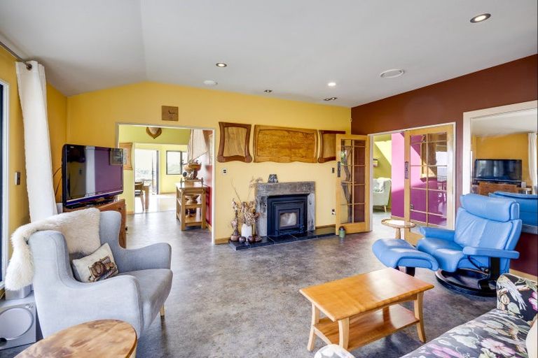 Photo of property in 48 Mclean Road, Havelock North, 4294