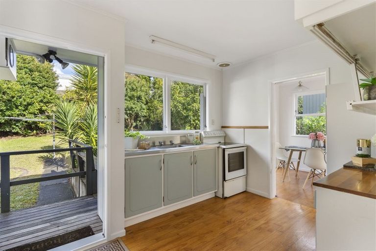 Photo of property in 109 Weldene Avenue, Glenfield, Auckland, 0629