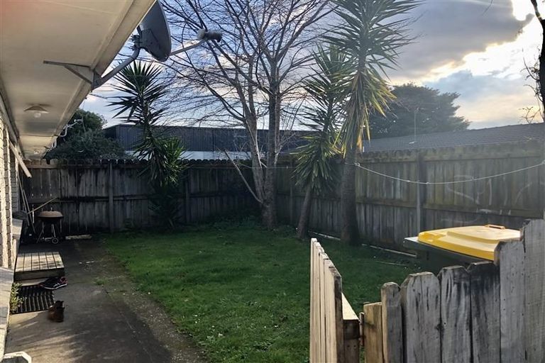 Photo of property in 1/10a View Road, Papakura, 2110