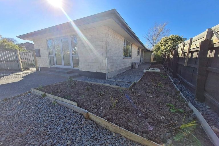 Photo of property in 108a Aldwins Road, Phillipstown, Christchurch, 8062