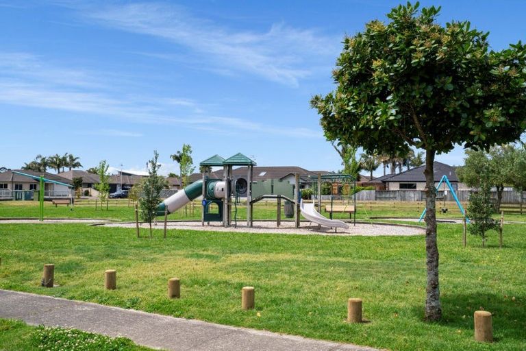 Photo of property in 6 Ohope Place, Papamoa Beach, Papamoa, 3118