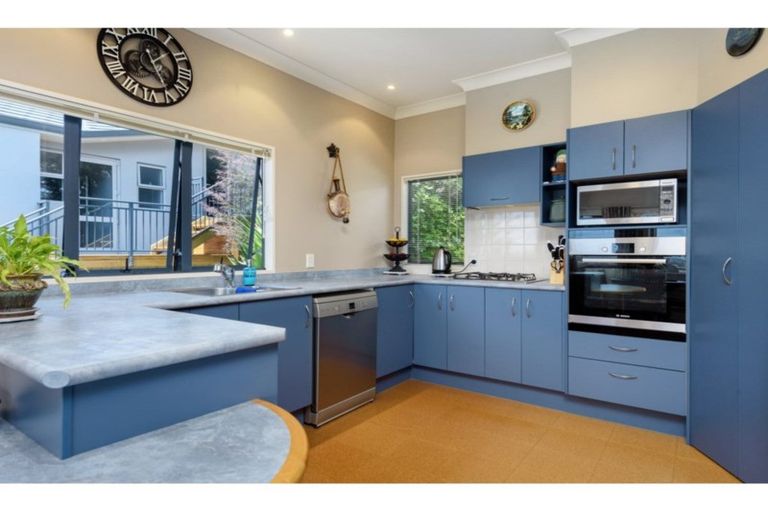 Photo of property in 27 La Cumbre Close, Bethlehem, Tauranga, 3110