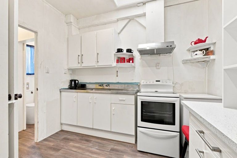 Photo of property in 4 Westwood Street, Bellevue, Tauranga, 3110