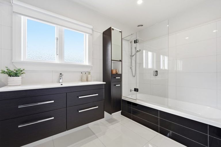 Photo of property in 34 Poulton Avenue, Richmond, Christchurch, 8013
