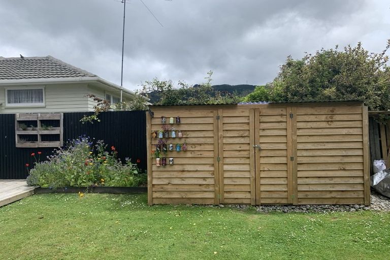 Photo of property in 28 Kiwi Street, Heretaunga, Upper Hutt, 5018