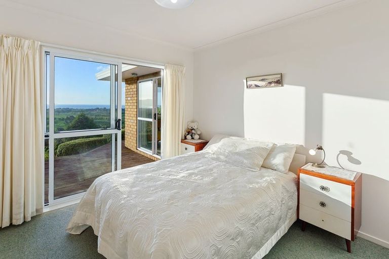 Photo of property in 227 Huia Street, Waikanae, 5391