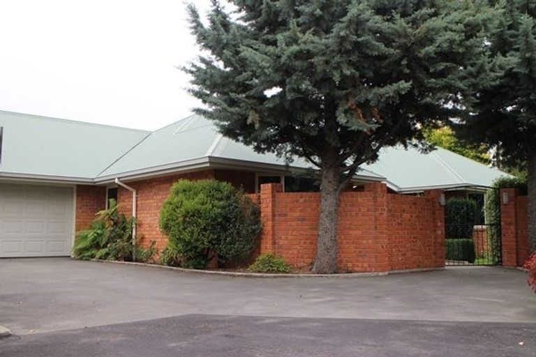 Photo of property in 21 Happy Home Road, Westmorland, Christchurch, 8025