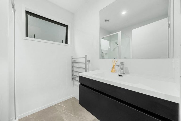 Photo of property in 7 Patrick Rice Drive, Swanson, Auckland, 0614