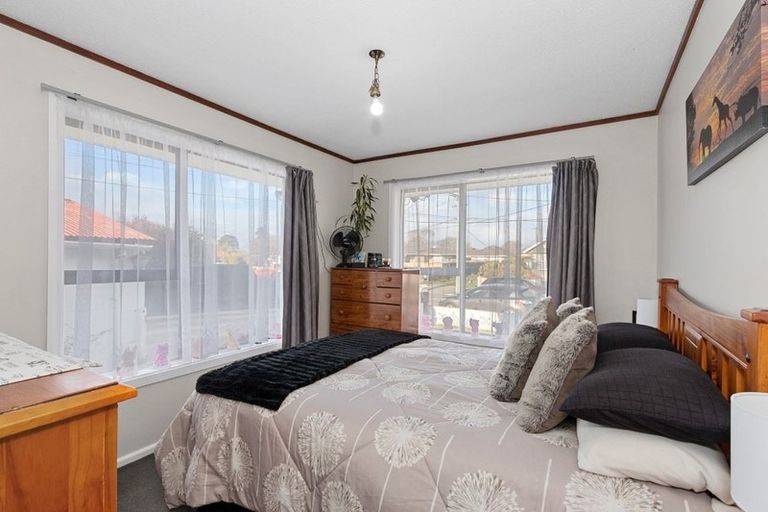 Photo of property in 19 Rowses Road, Aranui, Christchurch, 8061