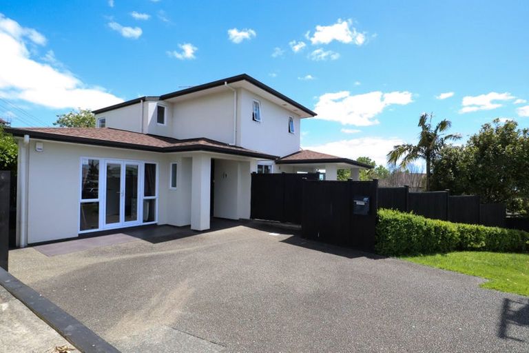 Photo of property in 1/88 Pah Road, Cockle Bay, Auckland, 2014