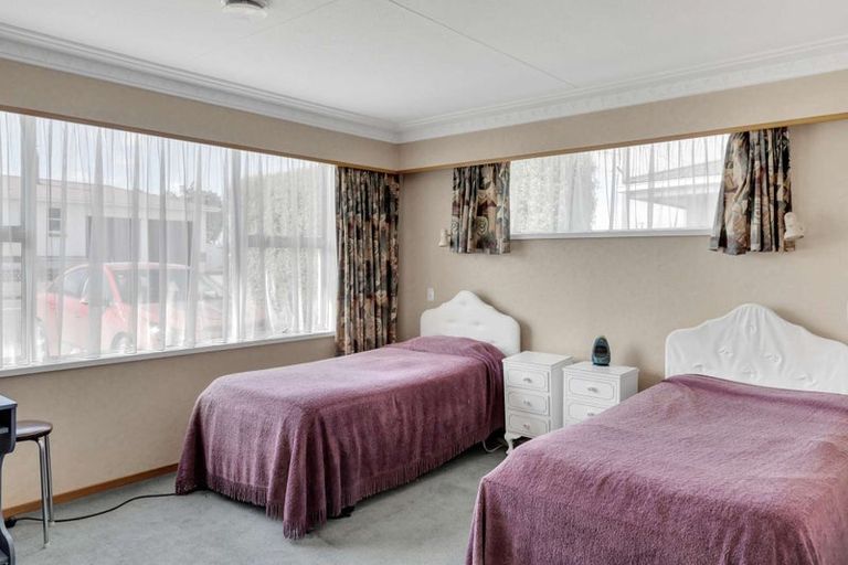 Photo of property in 56 Johnston Street, Gore, 9710