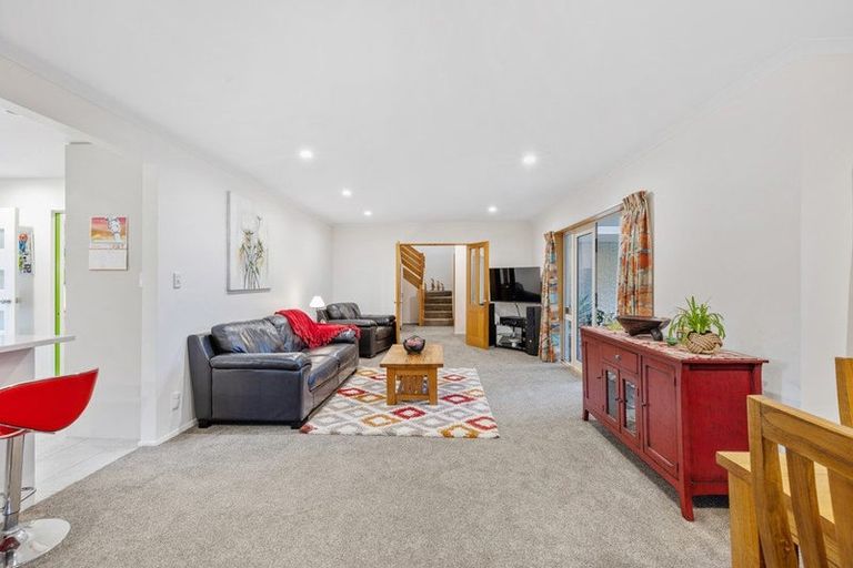 Photo of property in 23 Pahau Place, Cracroft, Christchurch, 8025