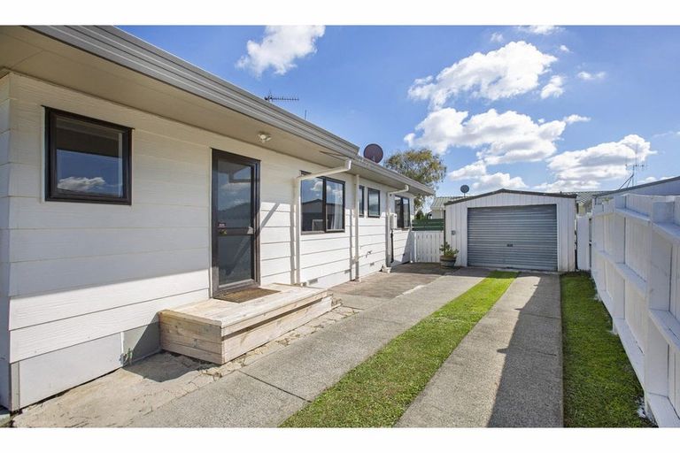 Photo of property in 23 Lloyd Drive, Nawton, Hamilton, 3200