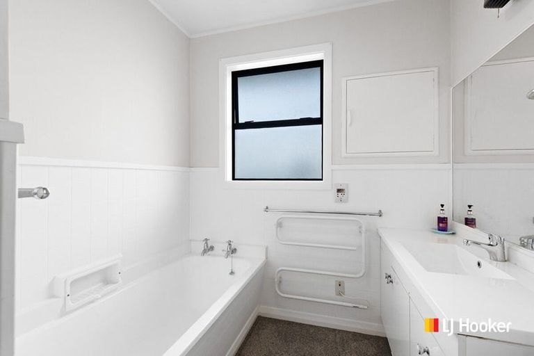 Photo of property in 18 Elizabeth Avenue, East Taieri, Mosgiel, 9024