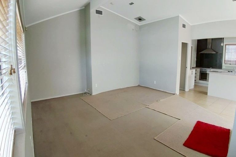 Photo of property in 24 Sunrise Avenue, Mairangi Bay, Auckland, 0630