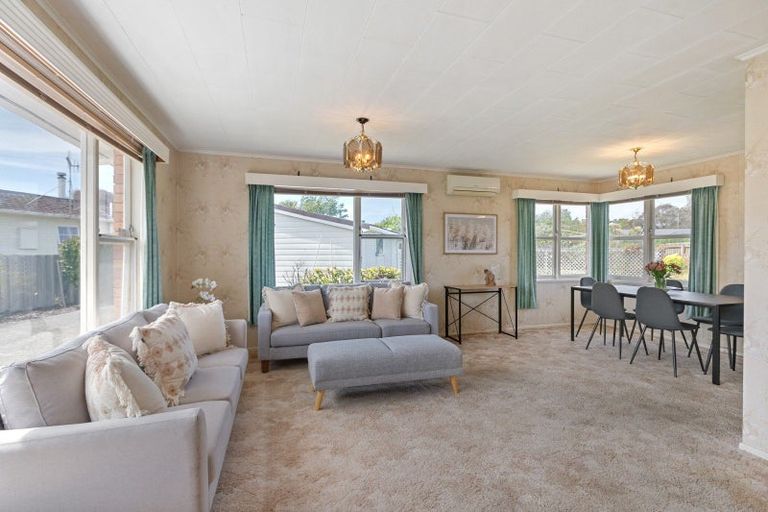 Photo of property in 41 Toru Road, Paraparaumu Beach, Paraparaumu, 5032