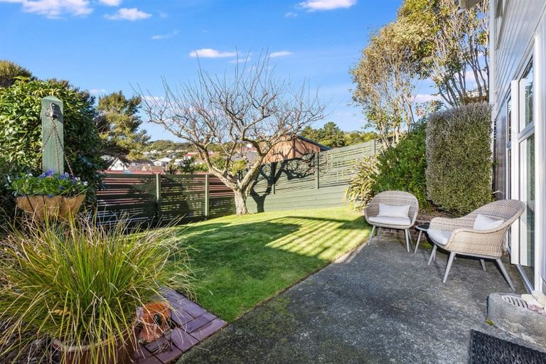 Photo of property in 6 Langwell Place, Papakowhai, Porirua, 5024