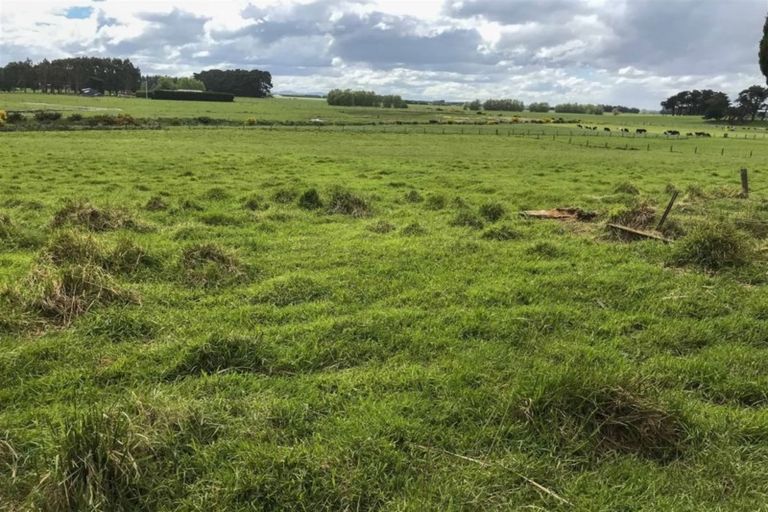 Photo of property in 3 Lake Road, Longbush, Invercargill, 9871