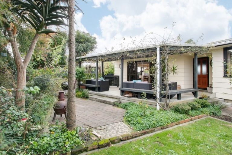 Photo of property in 3 Spriggs Crescent, Greenmeadows, Napier, 4112