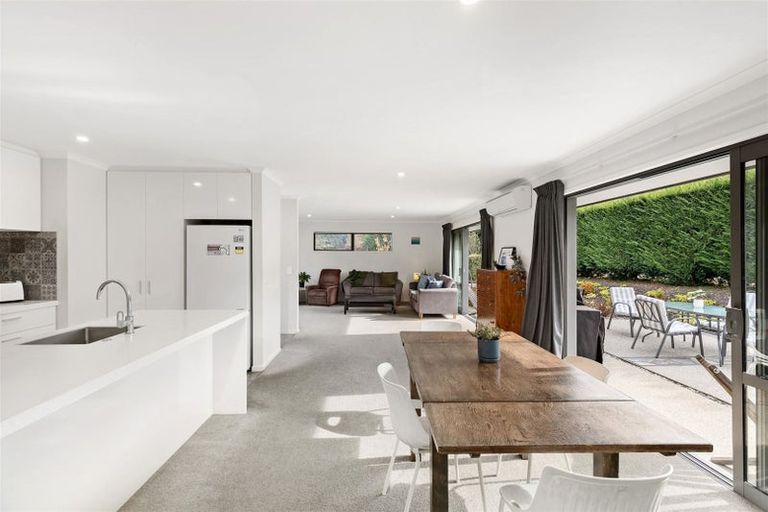 Photo of property in 6 Cotswold Court, Lower Shotover, Queenstown, 9304