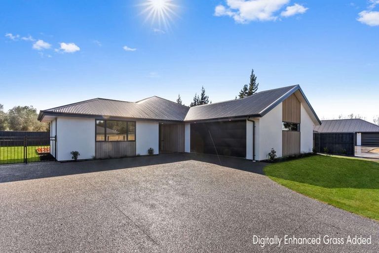 Photo of property in 12c Wykes Place, Amberley, 7410