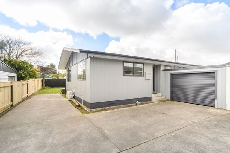 Photo of property in 20 Humphries Place, Awapuni, Palmerston North, 4412