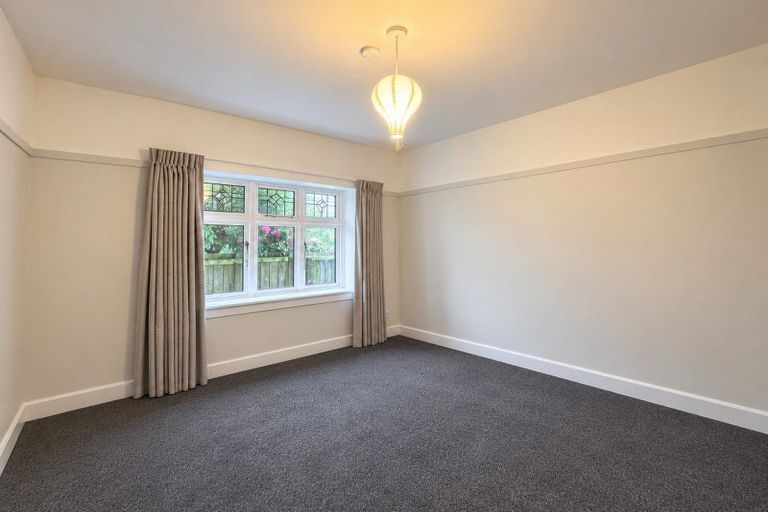Photo of property in 17 Blighs Road, Strowan, Christchurch, 8052