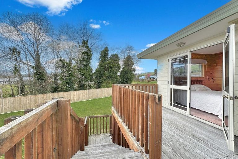 Photo of property in 31 Angela Place, Kinloch, Taupo, 3377