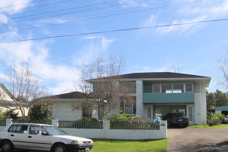 Photo of property in 11 Ngatai Road, Otumoetai, Tauranga, 3110
