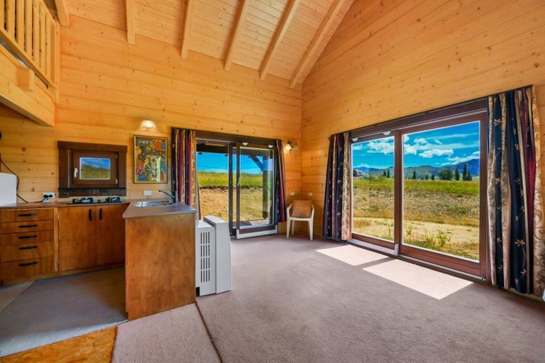 Photo of property in 38 Scrubby Gully Road, Waikerikeri, Alexandra, 9393