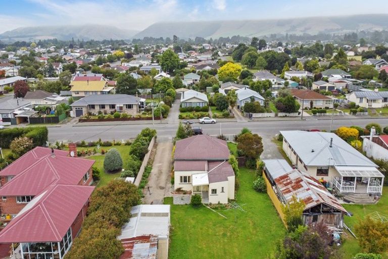 Photo of property in 10 Coronation Street, Waimate, 7924