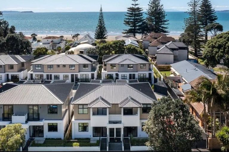 Photo of property in 5/445 Hibiscus Coast Highway, Orewa, 0931