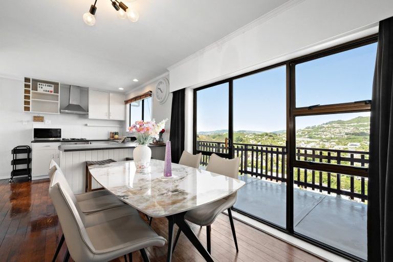 Photo of property in 10a Ceres Crescent, Johnsonville, Wellington, 6037