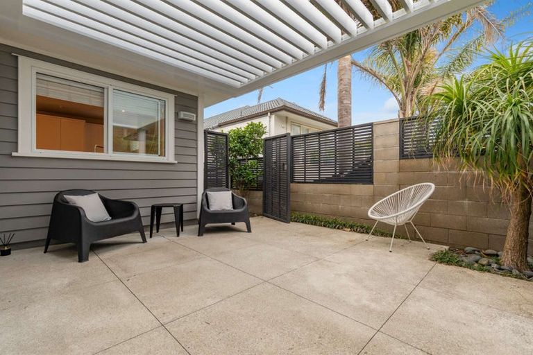 Photo of property in 351b Oceanbeach Road, Mount Maunganui, 3116