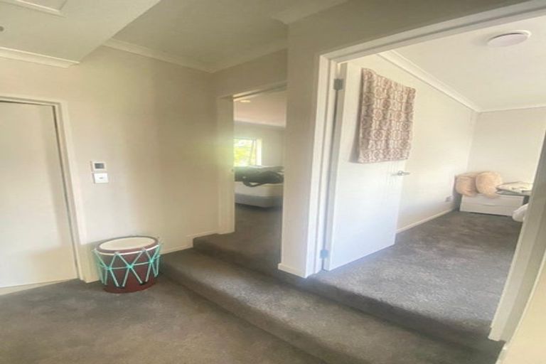 Photo of property in 10b Malte Brun Place, Papatoetoe, Auckland, 2025