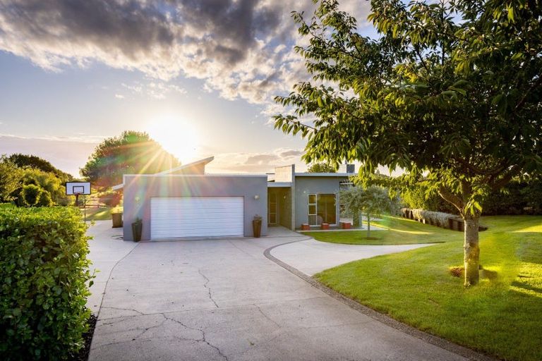 Photo of property in 9 Fencourt Road, Cambridge, 3496