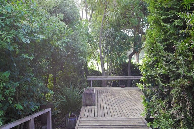 Photo of property in 6 Lincoln Street, Ashhurst, 4810