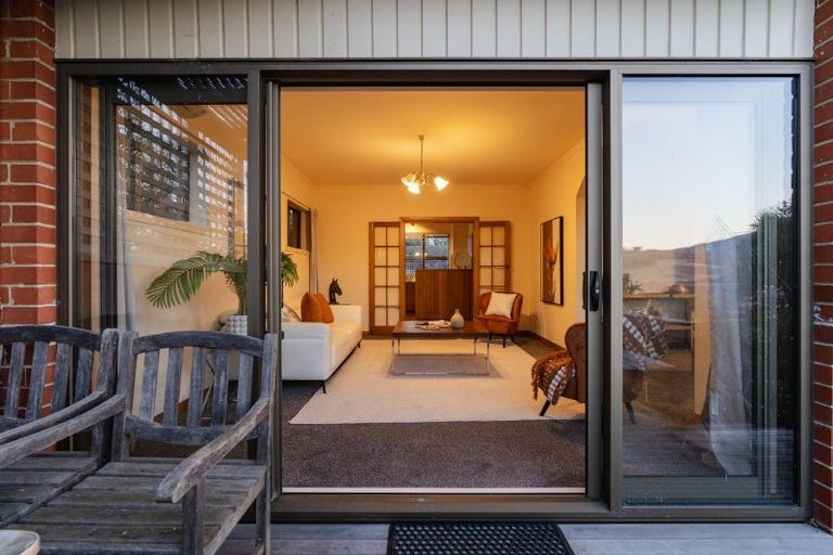 Photo of property in 45 Brownville Crescent, Maori Hill, Dunedin, 9010
