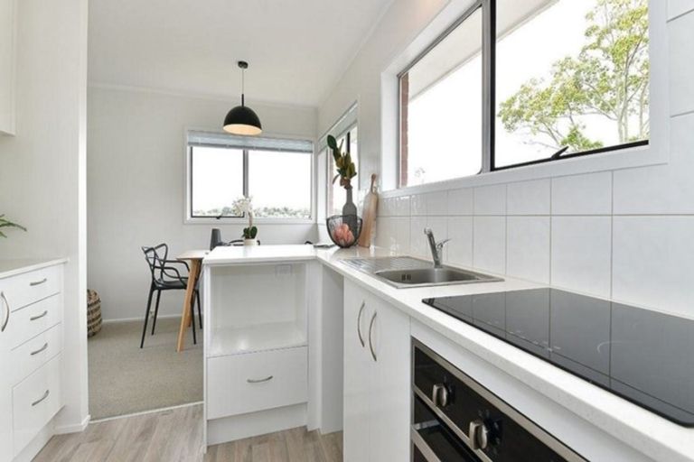 Photo of property in 1/37 Stredwick Drive, Torbay, Auckland, 0630