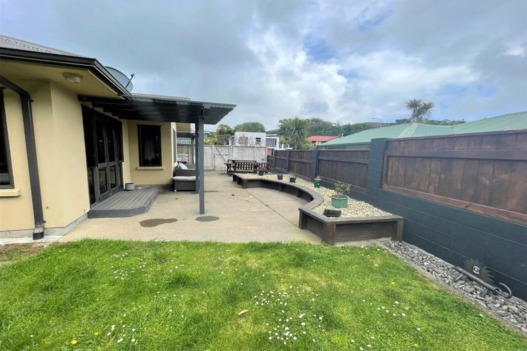 Photo of property in 51 Roto Street, Hurdon, New Plymouth, 4310