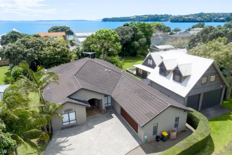 Photo of property in 22 Glamis Avenue, Manly, Whangaparaoa, 0930