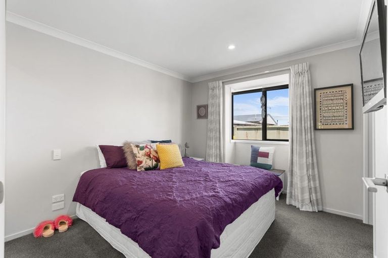 Photo of property in 1/396 Bower Avenue, Parklands, Christchurch, 8083