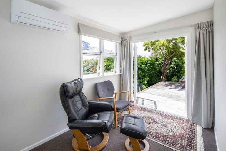 Photo of property in 58a Kainui Road, Hataitai, Wellington, 6021