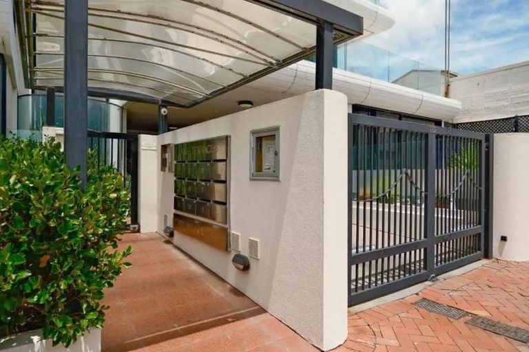 Photo of property in 1152 Whakaue Street, Rotorua, 3010