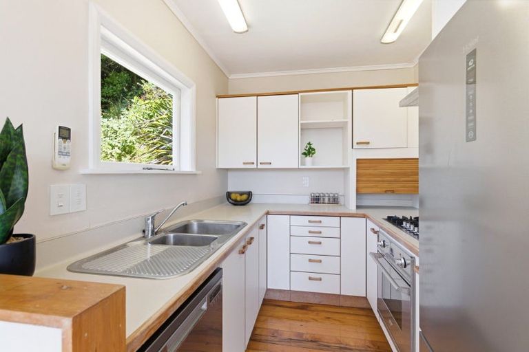 Photo of property in 37 Balfour Street, Mornington, Wellington, 6021