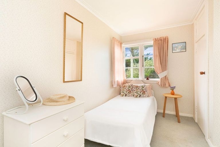 Photo of property in 89 Golf Road, Paraparaumu Beach, Paraparaumu, 5032